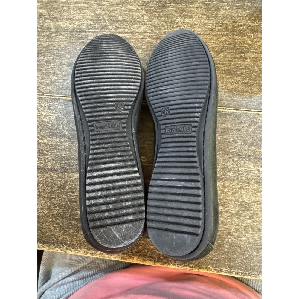 Josef Seibel Size 36 US 5.5 Black Pippa 33 Leather Ballet Flats Distressed - Picture 7 of 9